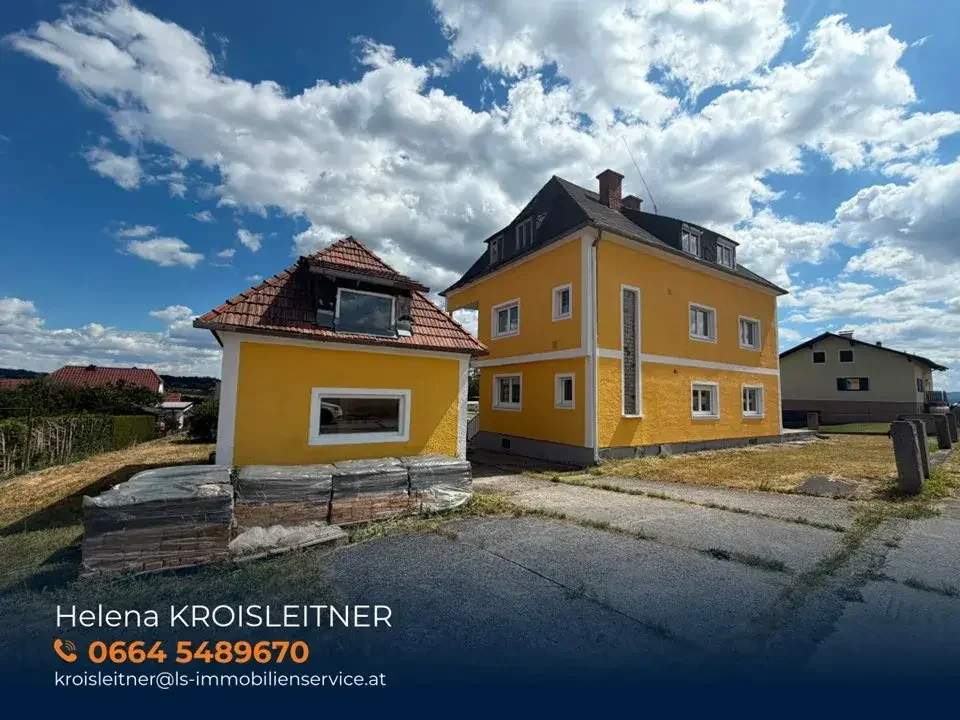 Ruhig gelegenes, sanierungsbedürftiges Mehrfamilienhaus mit großzügigem Grundstück in Friedberg