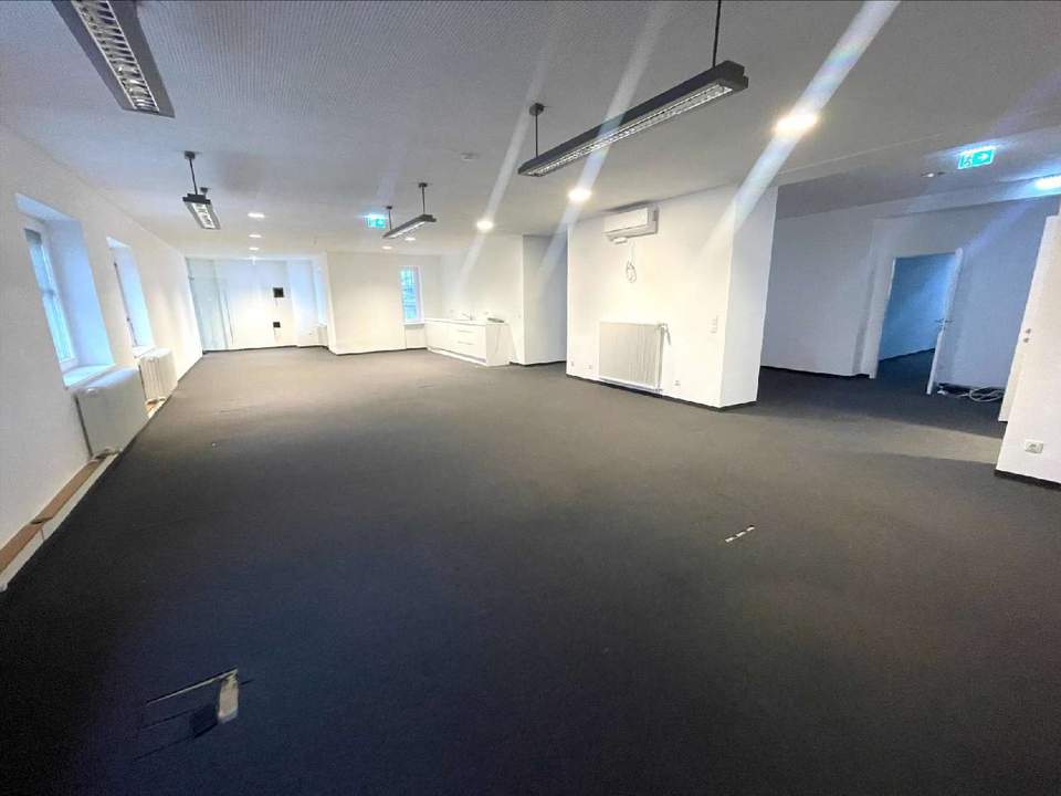 Exklusives Arbeiten im Fabianihaus: Repräsentative Bürofläche mit Top-Ausstattung zu mieten