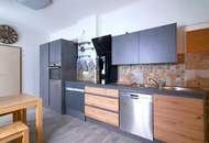 neu saniertes Stadthaus mit Blick auf Thayalände