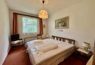 Leben, wo andere Urlaub machen – EFH auf 1.248 m² Grundstück mit Schneebergblick!