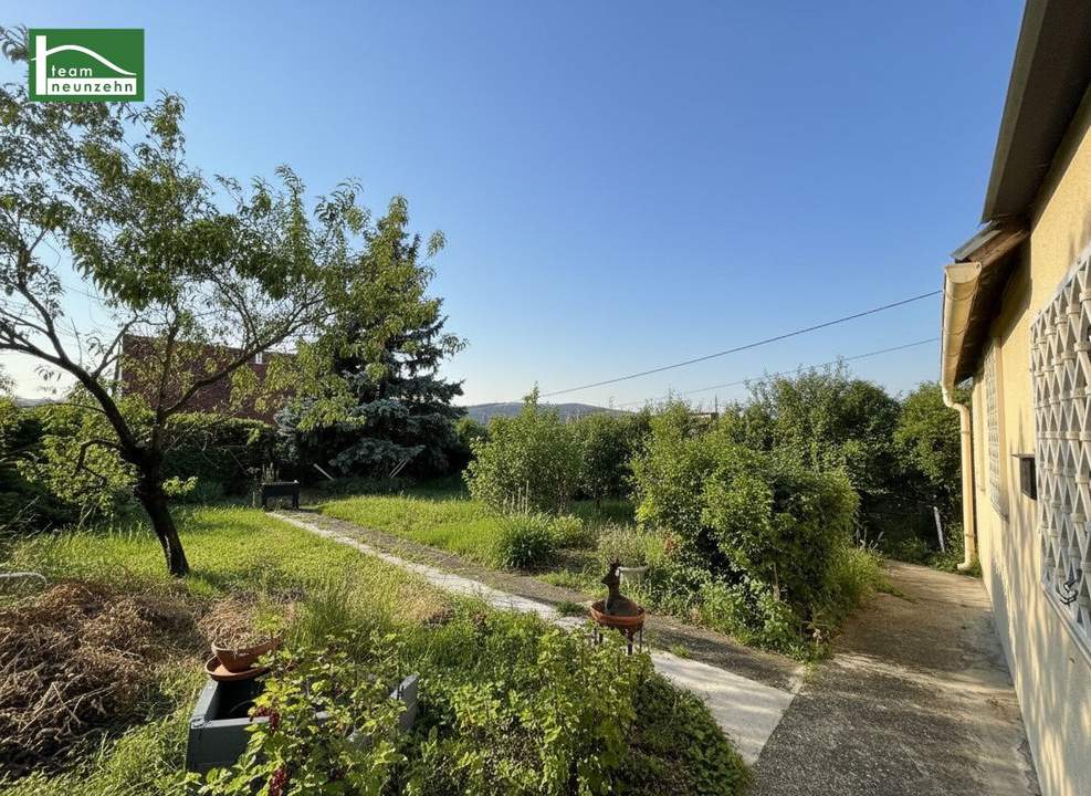 Sonniges Weitblick-Grundstück im Kleingarten in Breitensee auf Eigengrund mit ganzjährigem Wohnen!