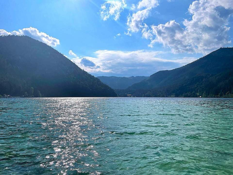AUSSCHREIBUNG ZUR VERPACHTUNG DES NEU ERRICHTETEN STRANDBUFFETS AM ERLAUFSEE