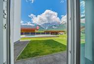Wohnrarität in Mieming! Modernes Zweifamilienhaus mit Pool, Garten &amp; Panoramablick in Bestlage