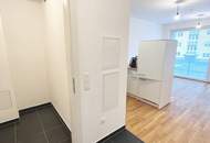 Schöne Loggiawohnung mit 2 Zimmern - in ruhiger Seitengasse nächst Josefstraße