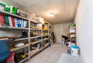 Einfamilienhaus mit Doppelgarage, Werkstätte und ausgebautem Keller