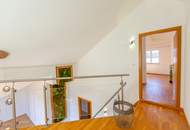 Exklusive 5-Zimmer-Maisonette mit Galerie und Balkon in zentraler Lage