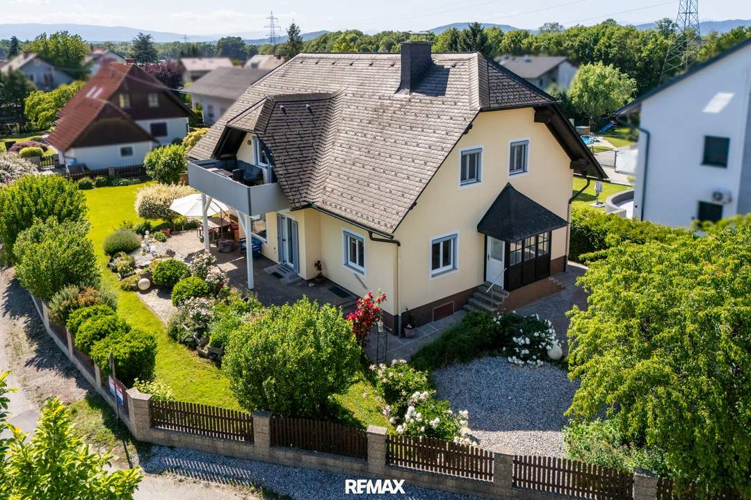 Ein- oder Zweifamilienhaus mit besten Aussichten südlich von Graz!