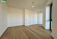 Jetzt einziehen: Frisch sanierte Wohnung mit moderner Ausstattung und Freifläche. - WOHNTRAUM