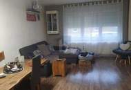 TEILSANIERT MIT GROSSEM SONNIGEN GARTEN U. STADL - 2 ZUFAHRTEN