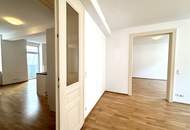 Schöne 3-Zimmer Altbauwohnung mit Balkon und Terrasse in toller Lage, 1180!