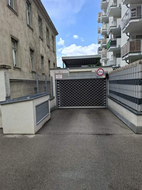 Fixer Stellplatz am Viertel Zwei!