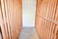 Renovierungsbedürftige 3-Zimmer-Loggia-Wohnung in guter Lage!