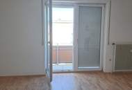 5122 Ach: Geräumige Vierzimmer Etagenwohnung zu vermieten!