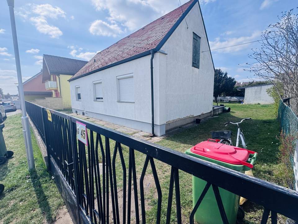 Top-Lage Deutsch-Wagram - EFH mit großem Grund, S-Bahn-Nähe &amp; Potenzial für Doppelhausbau