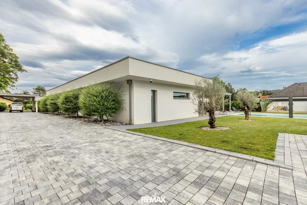 Luxus - Ruhe - Entspannung! Exklusiver Bungalow in Ottendorf!