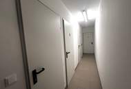 "Wohnung mit Terrasse und Parkplatz"
