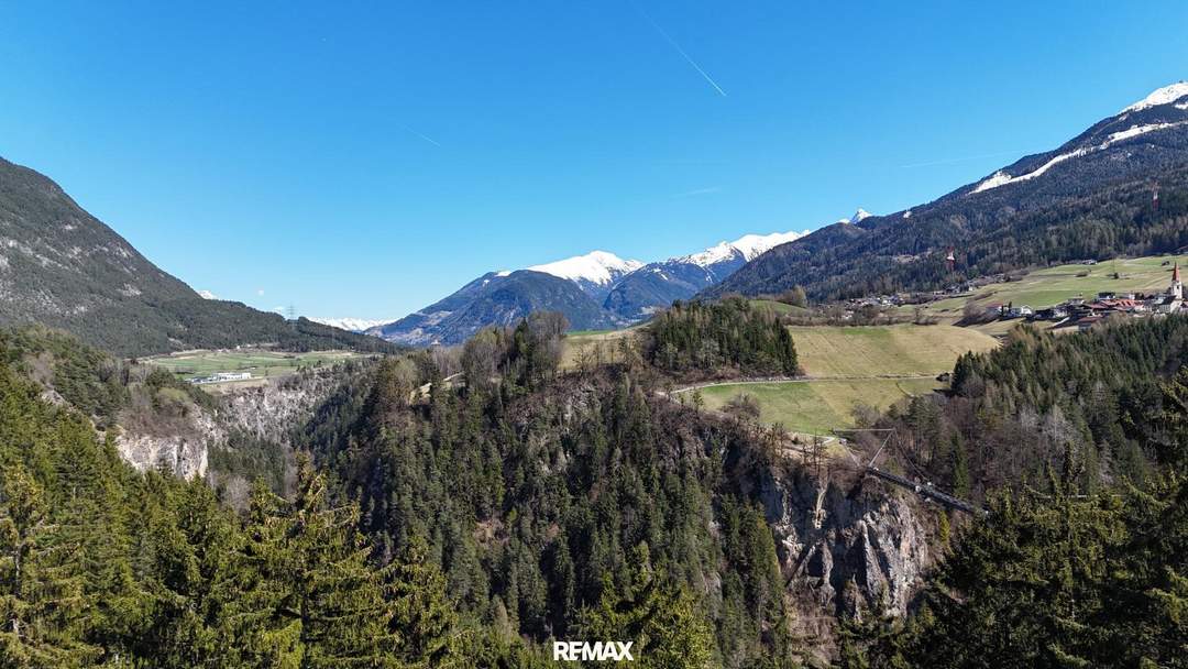 Traumgrundstück mit Alpenblick – großzügiges Bauland in ruhiger Bestlage von Arzl im Pitztal!