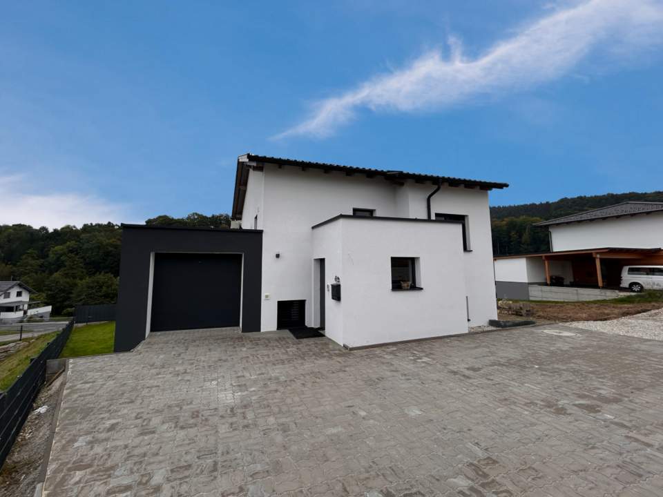 Haus in ruhiger Lage Jetzt noch bis 30.06.2026 von der Gebührenbefreiung profitieren !