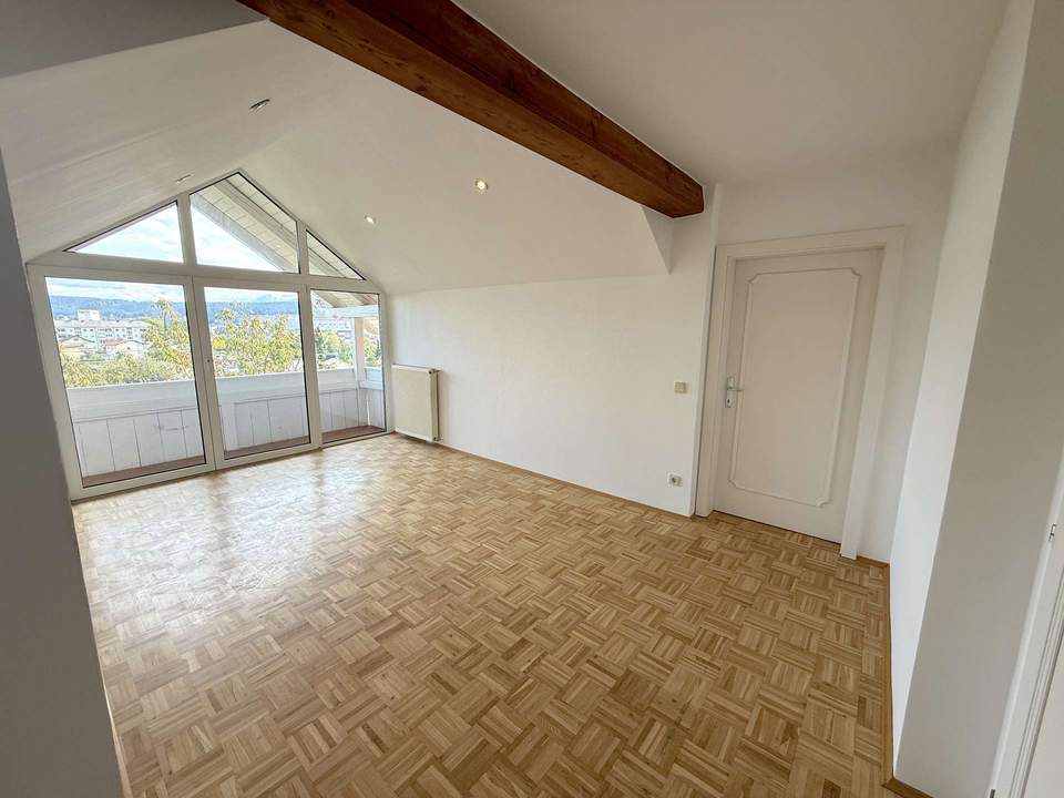 Penthouse-Feeling: Stilvolle 3-Zimmer-Wohnung in Villach zur Miete