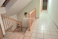 Gast- und Wohnhaus inkl. 4 Ferienwohnungen, 7 Garagenplätze und Parkplätze.