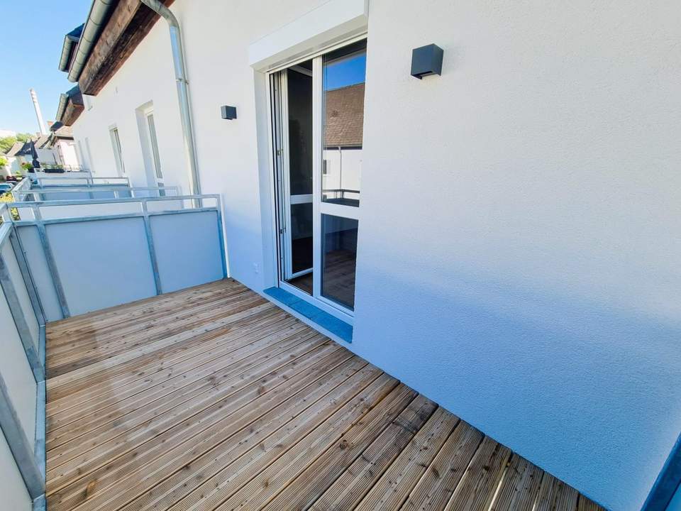 Generalsanierte 2-Zimmer-Wohnung mit Westbalkon in ruhiger Lage!
