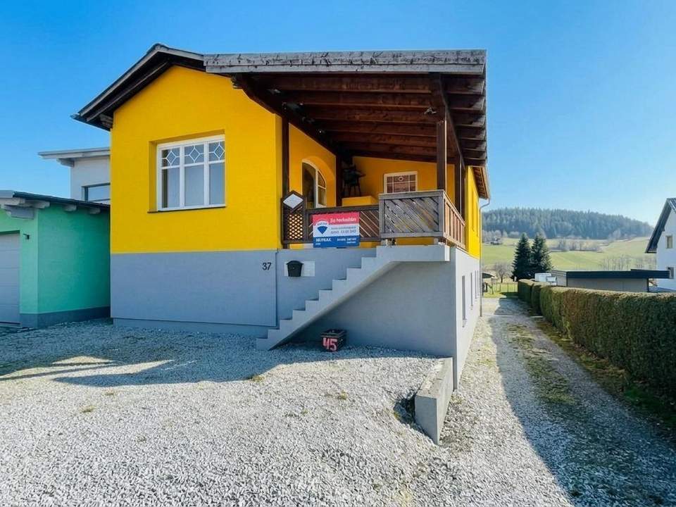 Charmantes Wohnhaus mit großer Werkstatt und Hebebühne – ideal für Bastler