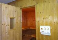 Modernes Reihenhaus auf großem Grund