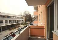 Schallmoos: Garconniere mit Balkon