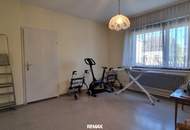 Einfamilienhaus mit großem Grundstück und Teilungsmöglichkeit in Gemeinlebarn