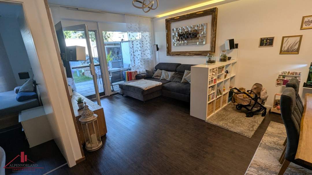 Gelegenheit!!! Eigentumswohnung mit 4 Zimmern, 2 Terrassen und 3 PKW-Stellplätzen in Ebreichsdorf!