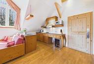 Stillvolle Dachgeschosswohnung mit Seeblick, Pool & Wellness – Bodensdorf am Ossiacher See