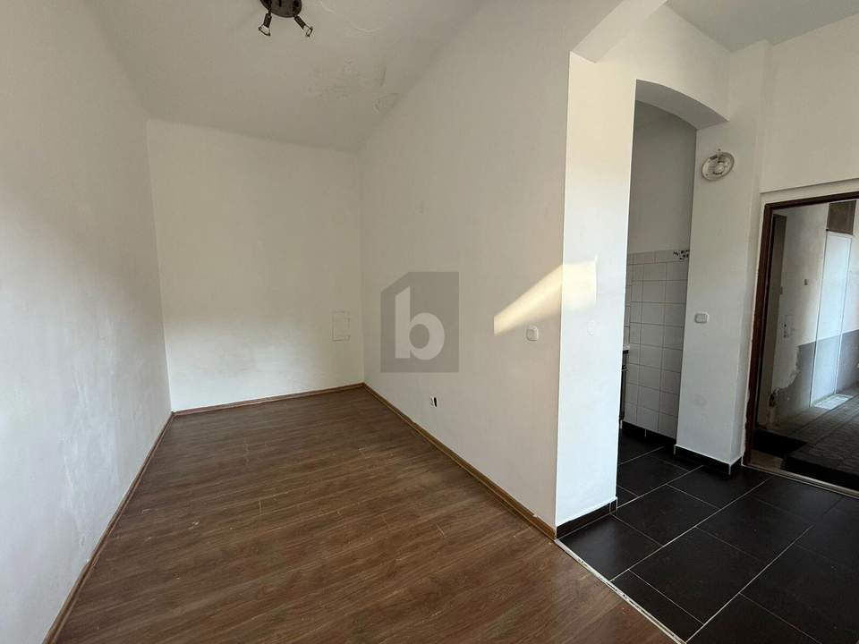 GEMÜTLICHES CITYAPARTMENT FÜR SINGLES