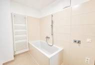 "Moderne 3-Zimmer-Wohnung mit eigenem Garten &amp; Terrasse"