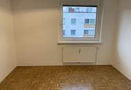 Provisionsfrei | Top sanierte 2-Zimmer-Wohnung | ruhig &amp; hell | Lift | sofort bezugsfertig
