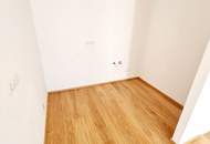 Hier wächst Ihr Kapital - mit Grünblick! Absolute Ruhelage + Nachhaltigkeit + Photovoltaik + Wärmepumpe! Hofseitiger Balkon + Energieeffizienz + Perfekte Anbindung und Nahversorgung! Jetzt zugfreifen!