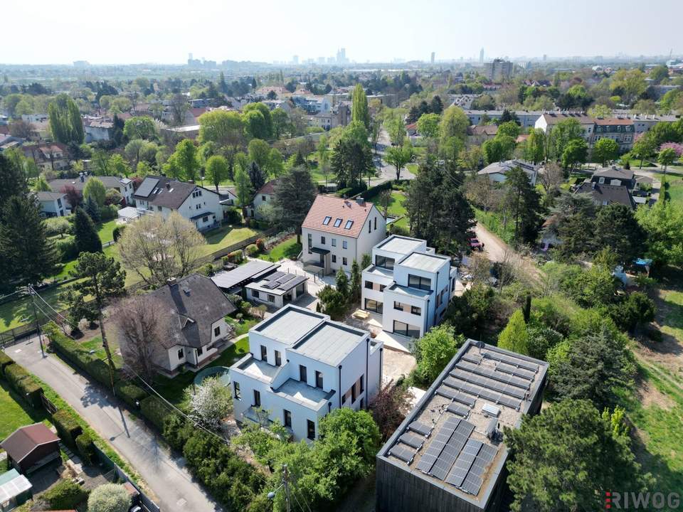 RUHELAGE | 5 Zimmer-Doppelhaus mit Keller | Luftwärmepumpe | Erstbezug nach Errichtung | optionaler 6 Raum