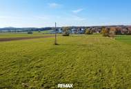 Großzügiges Grundstück in schöner, ruhiger, sonniger Wohngegend!