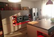 Gemütliches Einfamilienhaus mit Pool