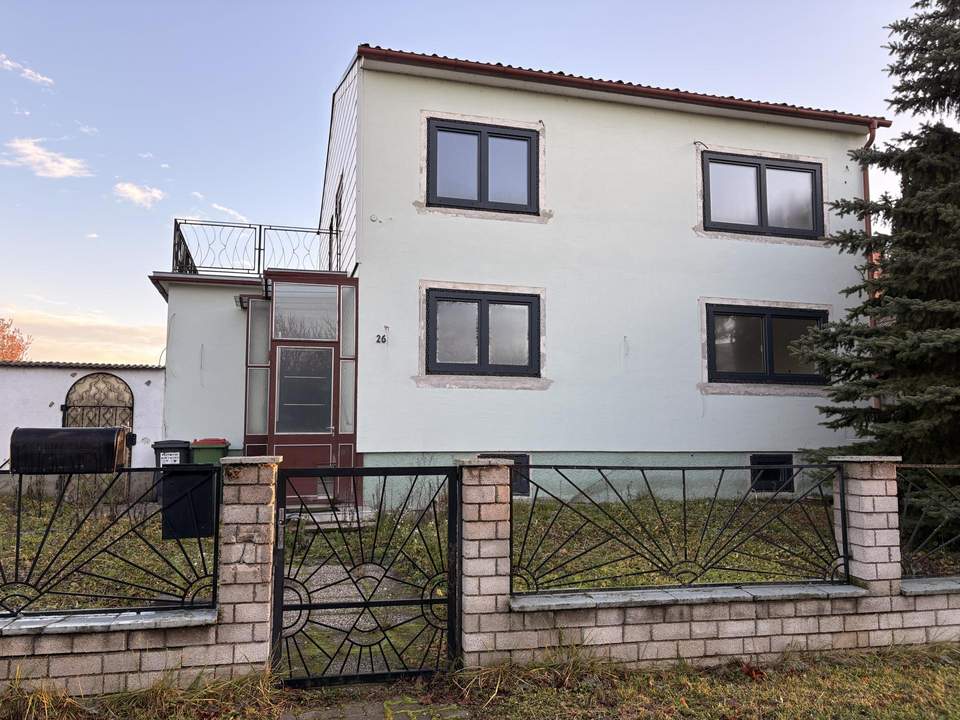 Wohnhaus zum Fertigstellen 10 Minuten von Wien