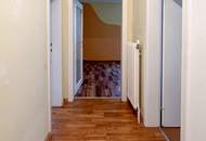 Wohnhaus mit 2 Einheiten - Wohnen und/oder Büro/Praxis