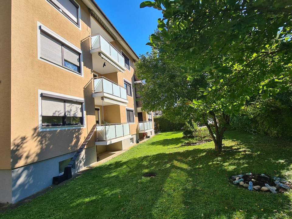 Räumlich gut eingeteilte Mietwohnung mit Westbalkon und Tiefgaragenparkplatz