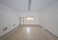 ca. 1.800m² Halle mit Rampen und ebenerdiger Einfahrt | 250m² Büro