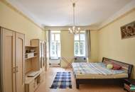 1-Zimmer-Altbau mit Entwicklungspotenzial
