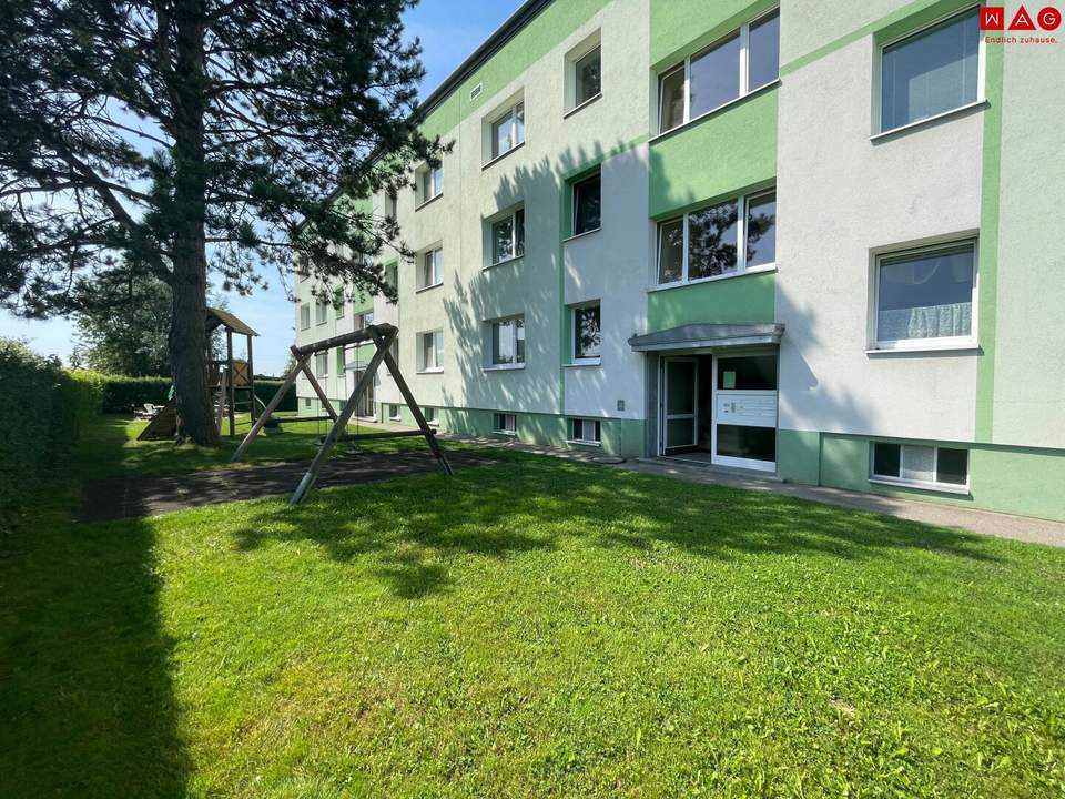 Attraktive 4-Zimmer-Wohnung mit Balkon &amp; Stellplatz in Schärding! Badezimmer &amp; WC werden saniert! Ab 01.08.2026 verfügbar!