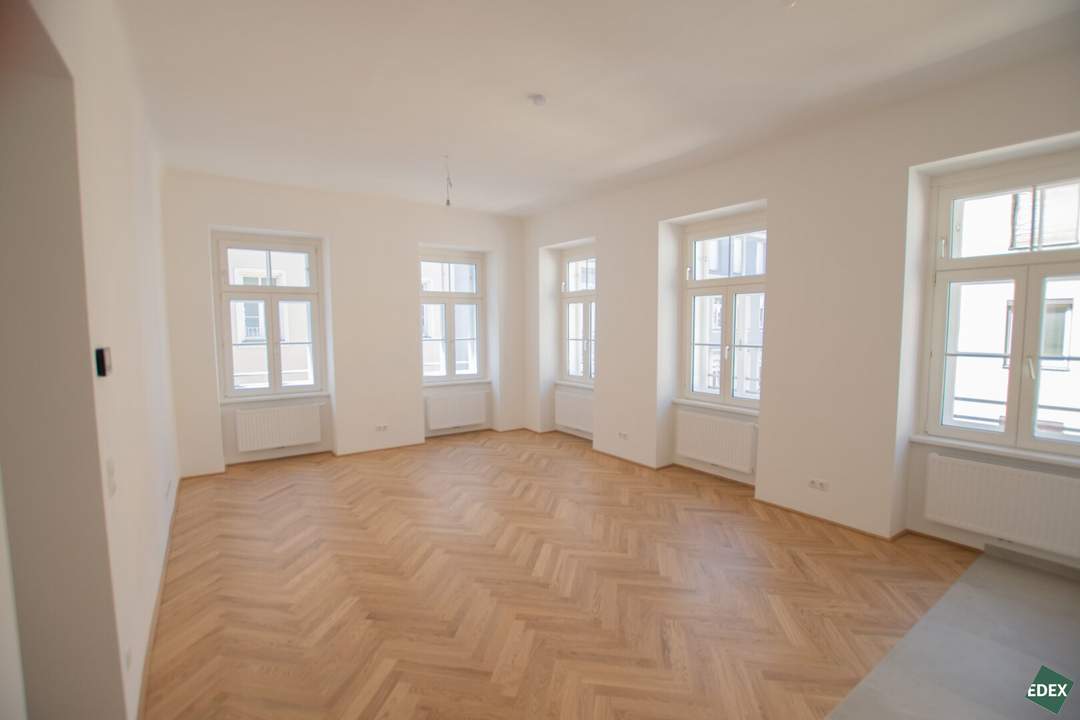 Erstbezug nach Sanierung: Schöner 3,5-Zimmer-Altbau im 6. Bezirk