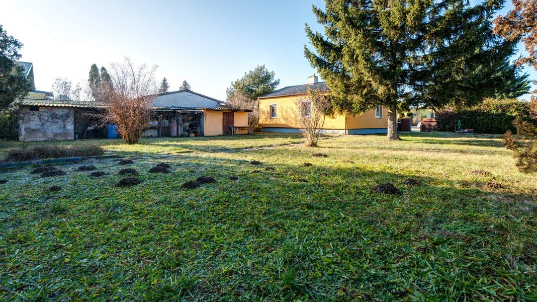 Kleines Haus, großer Grund - viel Potential!