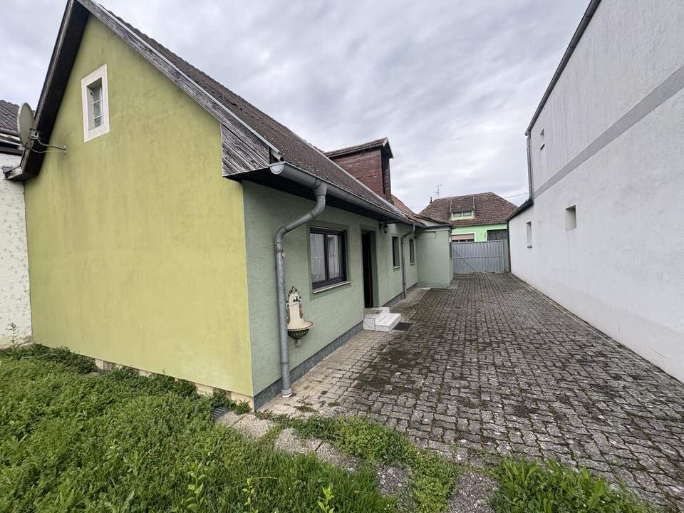 Gepflegtes Einfamilienhaus mit Garten