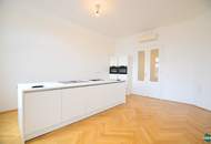 6-room apartment with balcony and air conditioning in the 7th district