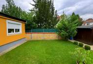 Charmantes Einfamilienhaus mit Einliegerwohnung, Garten und Garage – vielseitig nutzbar