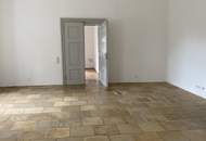 Herrschaftliches Wohnen im Schloss 138 m² 4 Zimmer Warmmiete!